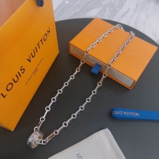 Louis Vuitton Necklaces